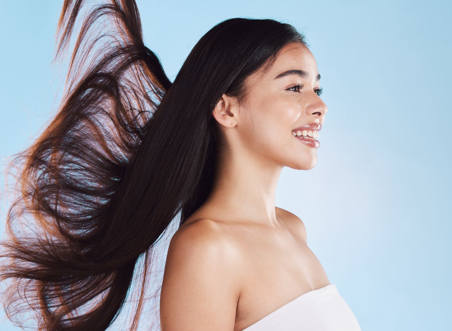 Il nuovo siero coreano in spray, con collagene e peptidi, che semplifica la skincare routine estiva - Vogue Italia